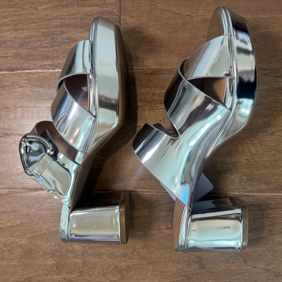 AEROSOLES Metallic Silver Mules - Picture 5 of 11